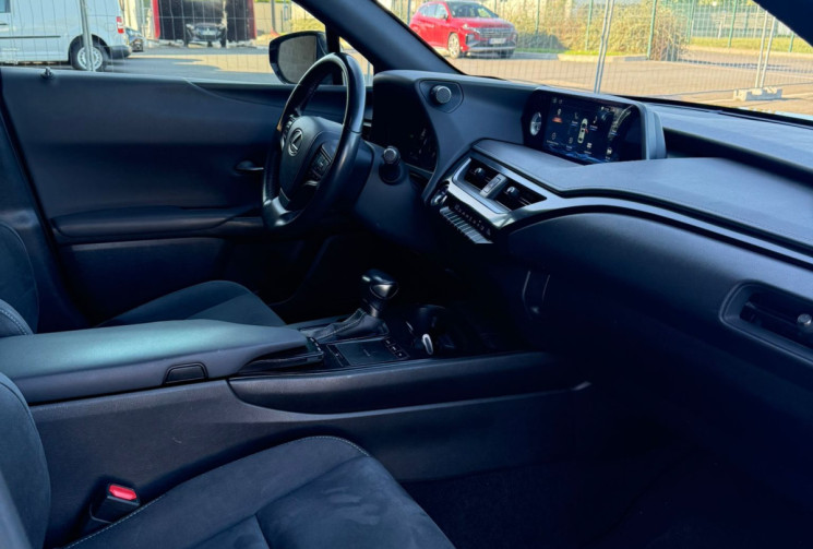 Lexus UX CONFORT BUSINESS 250h 2.0 VVT-iE 16V 184 