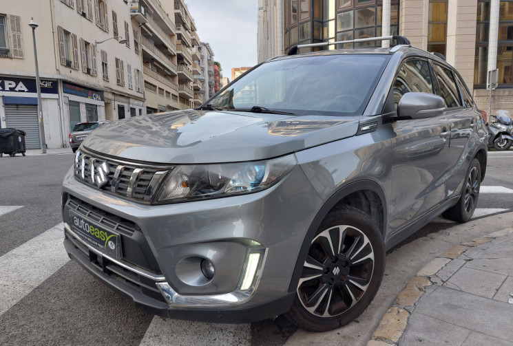 Suzuki Vitara 1.4 boosterjet 140 CH  BOITE AUTO  STYLE TOIT OUVRANT PANO 61500 KMS 1ere main