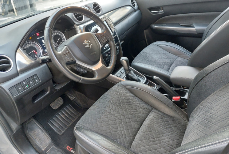 Suzuki Vitara 1.4 boosterjet 140 CH  BOITE AUTO  STYLE TOIT OUVRANT PANO 61500 KMS 1ere main