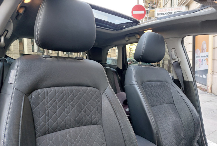 Suzuki Vitara 1.4 boosterjet 140 CH  BOITE AUTO  STYLE TOIT OUVRANT PANO 61500 KMS 1ere main