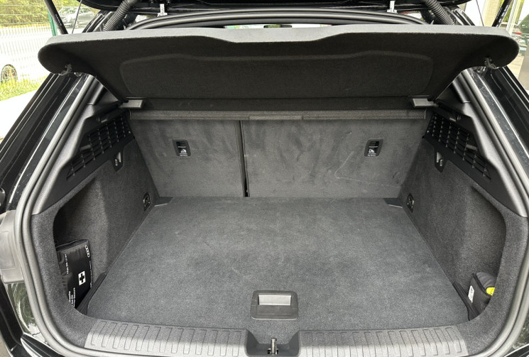 Audi A3 SPORTBACK 35 TDI 150 S LINE S-TRONIC7 * MATRIX LED * TOIT OUVRANT * SHADOW LINE * GARANTIE