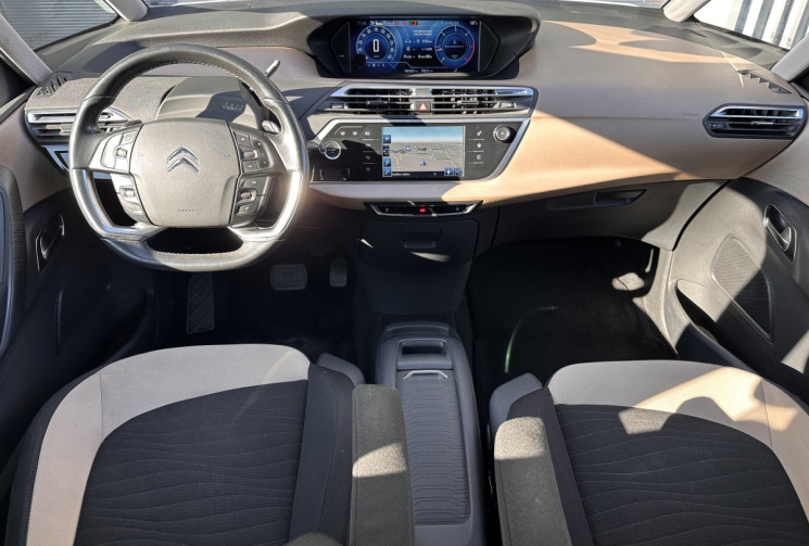 Citroën C4 PICASSO 1.6 e-HDi FAP ETG6 114 cv Intensive - Attelage