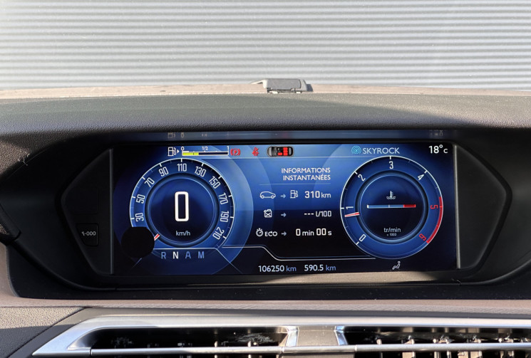 Citroën C4 PICASSO 1.6 e-HDi FAP ETG6 114 cv Intensive - Attelage