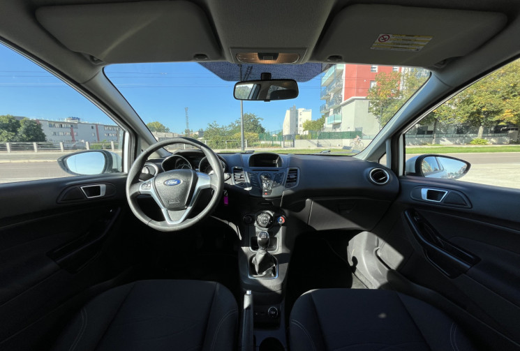 Ford Fiesta VI Phase 2 3 portes 1.25 i 60 cv