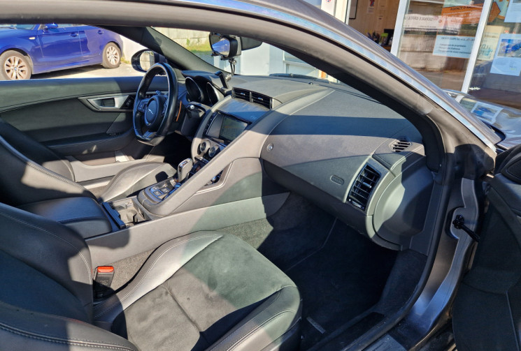 Jaguar F-Type Coupé  3.0 V6 380ch S BVA8 