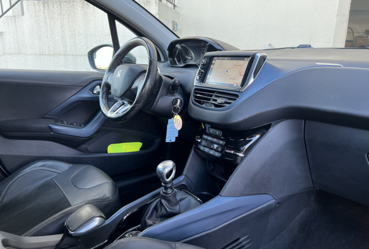 Peugeot 2008 1.6 e-HDi S&S 115 ch CROSSWAY BVM6 