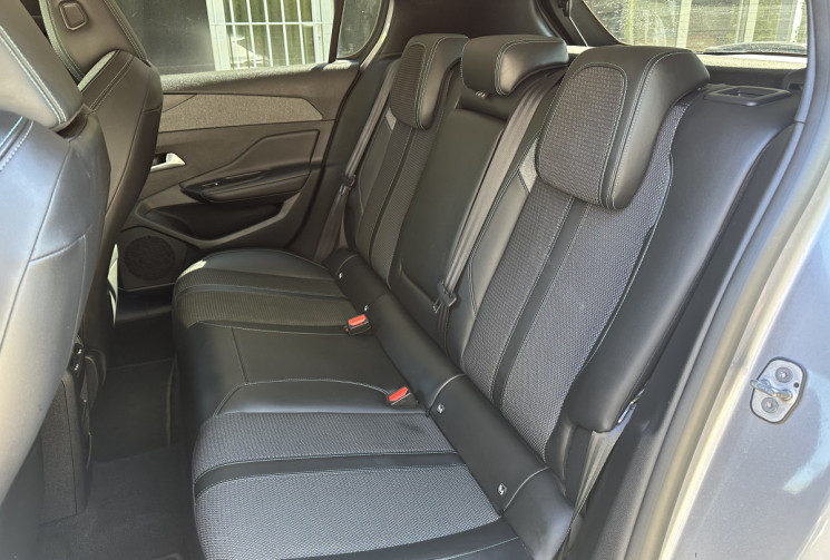 Peugeot 308 ALLURE Pack 1.5 HDI 130 EAT8 / Camera / Carplay / Lumière ambiance / FULL Entretien  