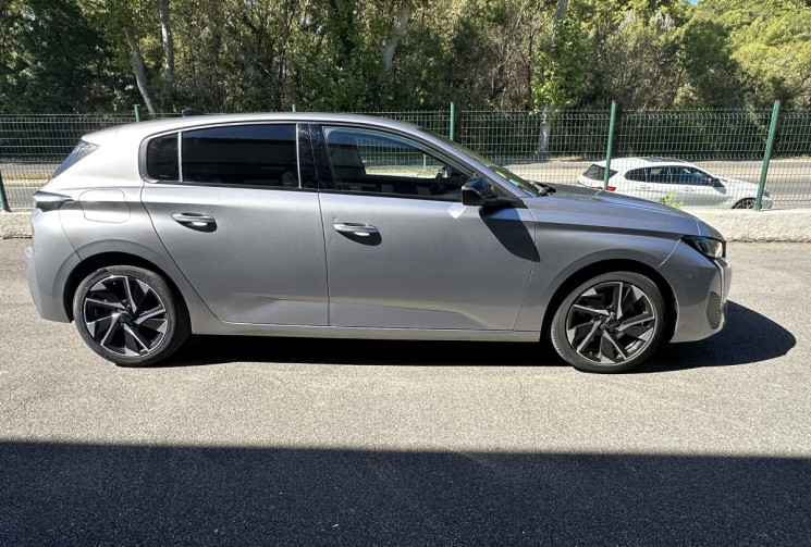 Peugeot 308 ALLURE Pack 1.5 HDI 130 EAT8 / Camera / Carplay / Lumière ambiance / FULL Entretien  