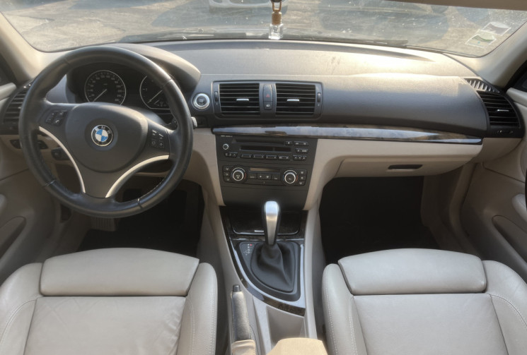 BMW Série 1 120d luxe 177cv BMW Série 1 120d luxe 177cv