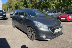 Peugeot 208 1.6 THP 200 ch GTI 3p / Sellerie cuir / Sono JBL