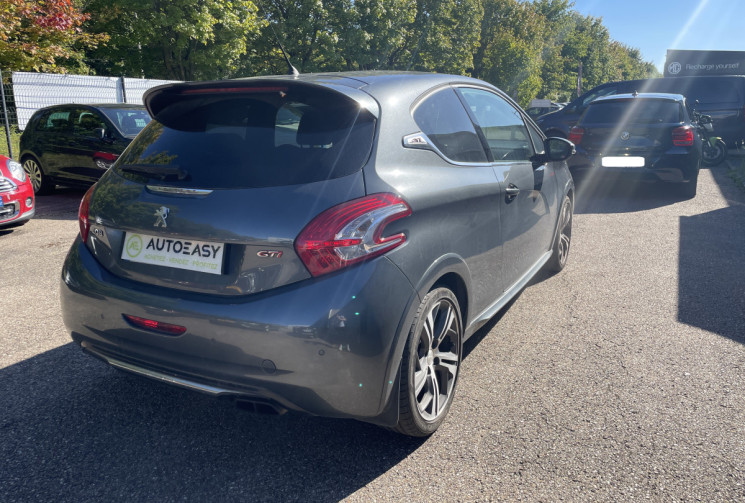Peugeot 208 1.6 THP 200 ch GTI 3p / Sellerie cuir / Sono JBL