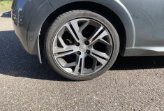 Peugeot 208 1.6 THP 200 ch GTI 3p / Sellerie cuir / Sono JBL