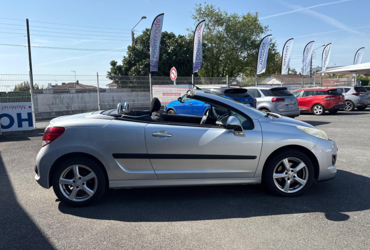 Peugeot 207 CC  CC 1.6  120 SPORT / MOTEUR A CHAINE / BON ETAT / GARANTIE 12 MOIS 