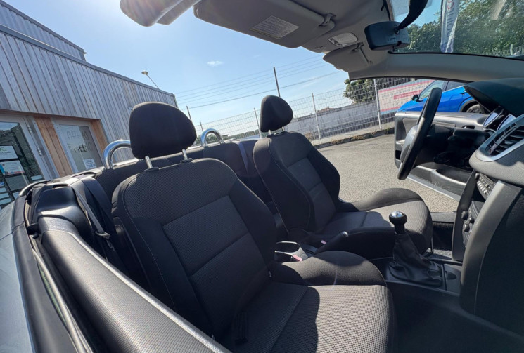 Peugeot 207 CC  CC 1.6  120 SPORT / MOTEUR A CHAINE / BON ETAT / GARANTIE 12 MOIS 