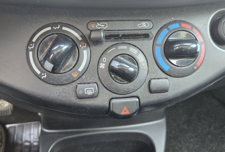 Nissan Micra SPICY PHASE 2 CC1.4i -16V * Entretien complet* 2 ème mains*