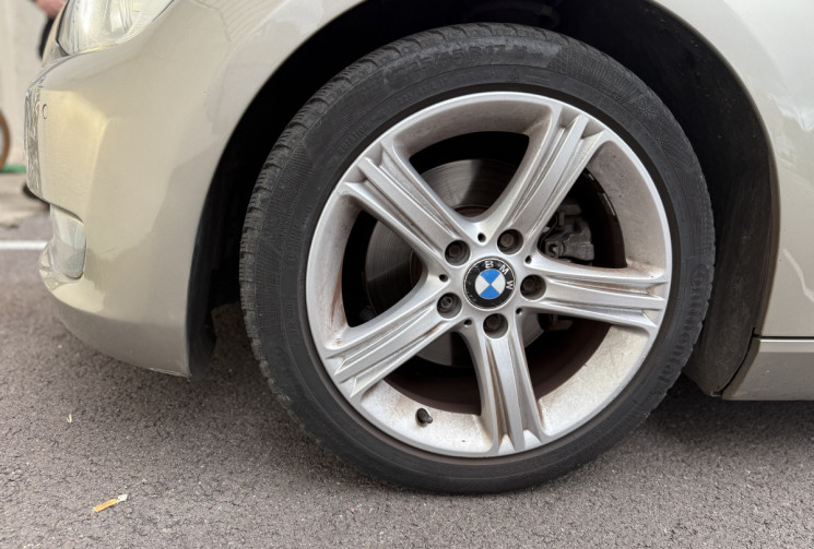 BMW Série 3 (E93) Cabriolet 320d 2.0 d 163 cv BVA