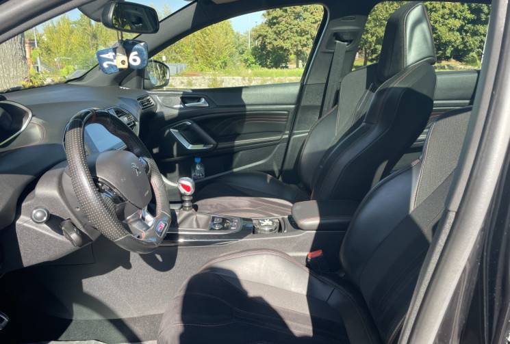 Peugeot 308 GTI 1.6 THP 16V S&S 270