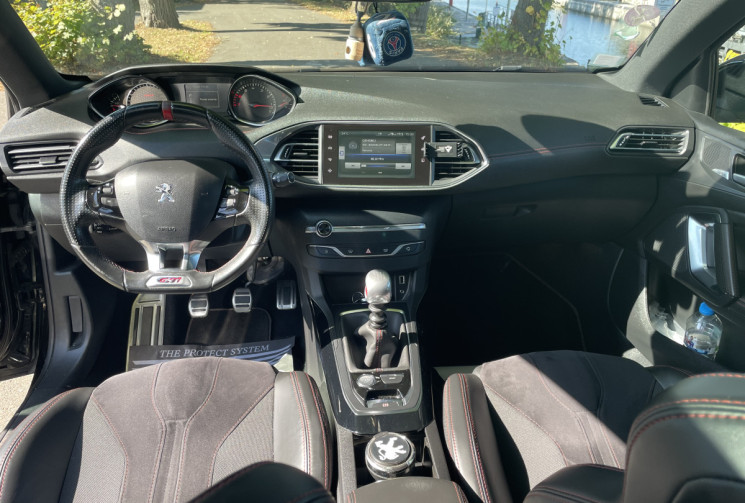 Peugeot 308 GTI 1.6 THP 16V S&S 270