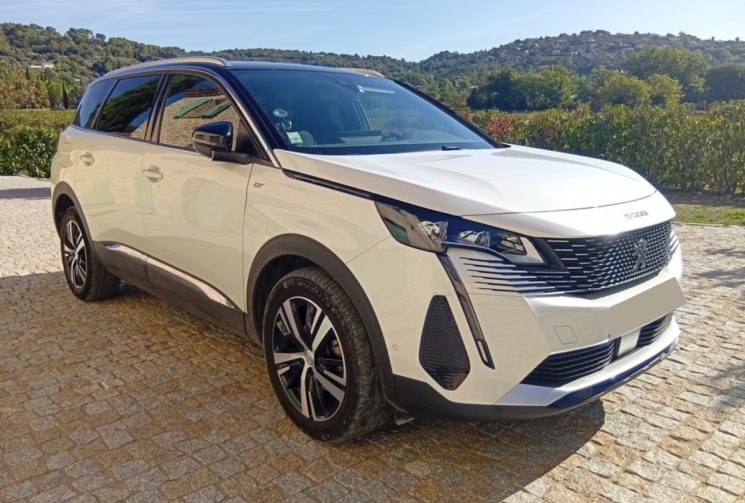 Peugeot 5008 GT LINE 1.2 130 CV BOITE AUTOMATIQUE