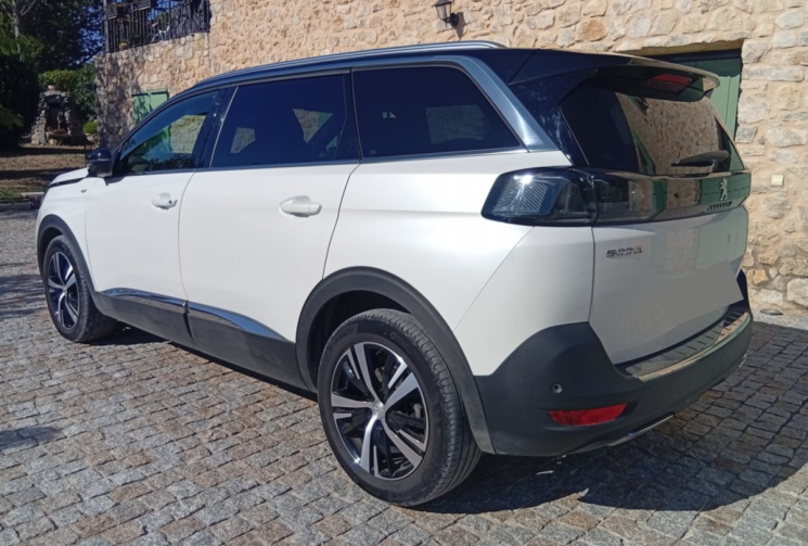 Peugeot 5008 GT LINE 1.2 130 CV BOITE AUTOMATIQUE