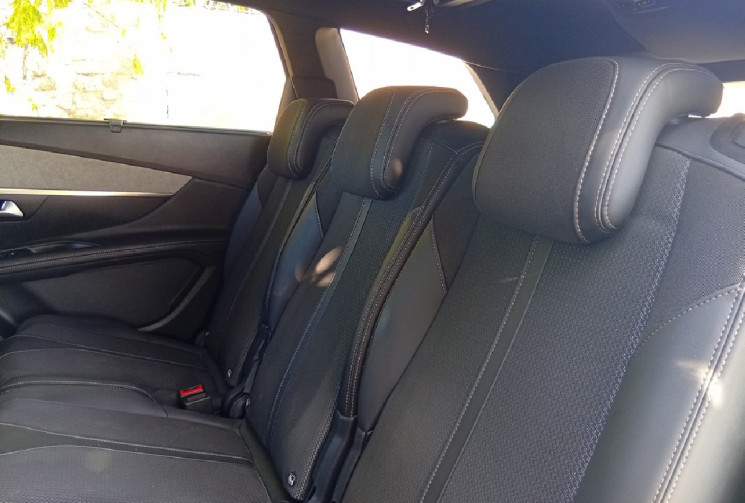 Peugeot 5008 GT LINE 1.2 130 CV BOITE AUTO - 50 000 km !!!!
