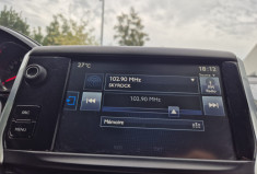 Peugeot 208 1.4 HDi FAP Active 5p Peugeot 208 1.4 HDi FAP Active 5p