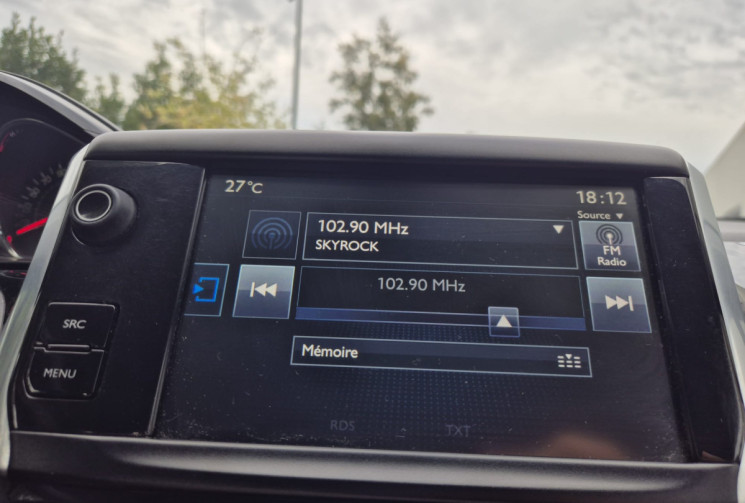 Peugeot 208 1.4 HDi FAP Active 5p Peugeot 208 1.4 HDi FAP Active 5p