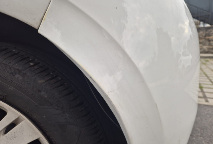 Peugeot 208 1.4 HDi FAP Active 5p Peugeot 208 1.4 HDi FAP Active 5p