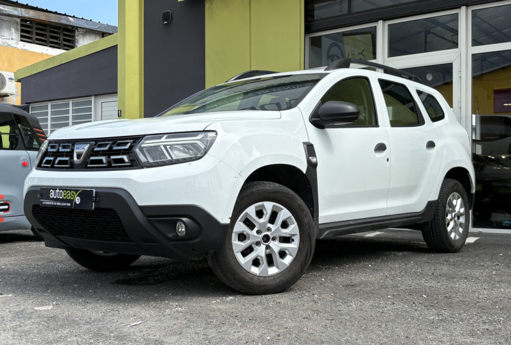 Dacia Duster II Phase 2 1.0 Tce 12V 4x2 90 cv Essentiel // Chaine de distribution // Peu kilométré Dacia Duster II Phase 2 1.0 Tce 12V 4x2 90 cv Essentiel // Chaine de distribution // Peu kilométré