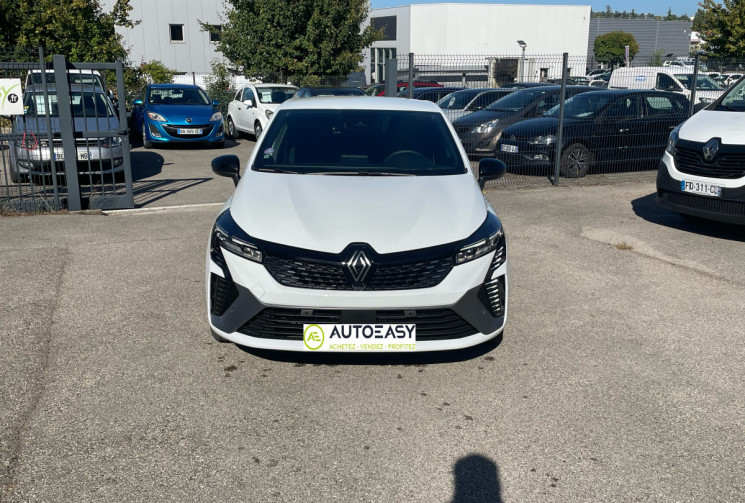 Renault CLIO V 1.6 E-TECH / 145 CH / ALPINE