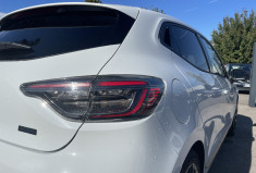 Renault CLIO V 1.6 E-TECH / 145 CH / ALPINE