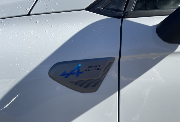 Renault CLIO V 1.6 E-TECH / 145 CH / ALPINE