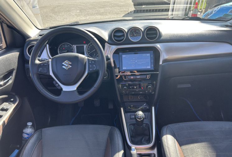 Suzuki Vitara IV 1.6 VVT 120 Ch COPPER EDITION * TOIT OUVRANT * SIEGES CHAUFFANTS * CAMERA * GPS