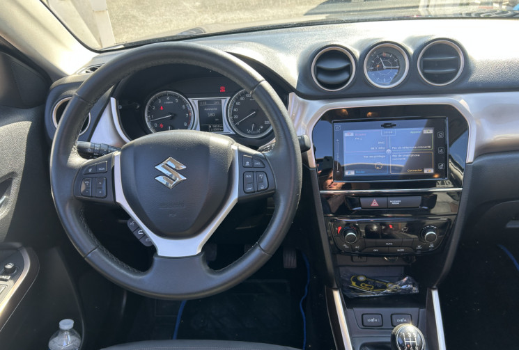 Suzuki Vitara IV 1.6 VVT 120 Ch COPPER EDITION * TOIT OUVRANT * SIEGES CHAUFFANTS * CAMERA * GPS