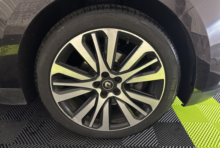 Renault GRAND SCENIC 1.6 dCi 160 ch Energy Initiale Paris EDC