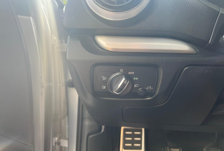 Audi A3 Série 3 Phase 2 Limousine 2.0 TDI 16V S&S 150 cv S-Line
