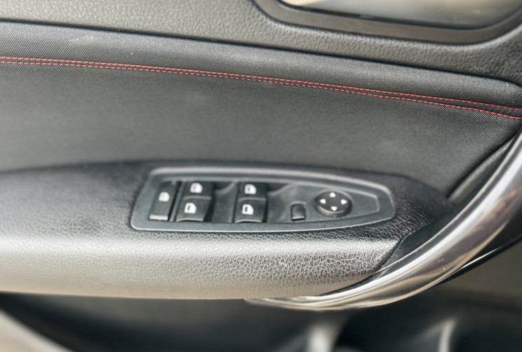 BMW Série 1 5 portes 118i 1.6 i 170 CH SPORT 