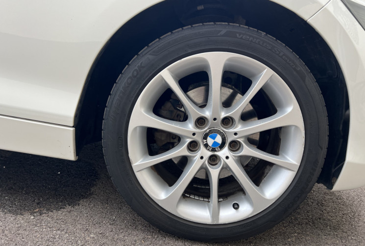 BMW Série 1 5 portes 118i 1.6 i 170 CH SPORT 
