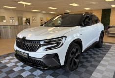Renault Austral E-TECH 1.2 DIG-T 200 HYBRID ICONIC ESPRIT ALPINE / TOIT OUVRANT /PAR-BRISE CHAUFFANT