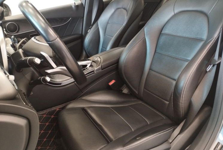 Mercedes Classe C 220 CDi 2.1 CDI 16V 7G-TRONIC+ BlueTEC 170 cv Boîte auto
