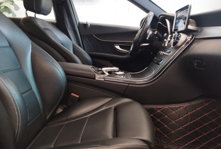 Mercedes Classe C 220 CDi 2.1 CDI SPORTLINE 16V 7G-TRONIC+ BlueTEC 170 cv Boîte auto