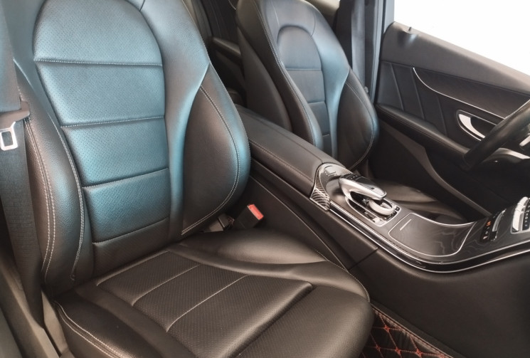 Mercedes Classe C 220 CDi 2.1 CDI 16V 7G-TRONIC+ BlueTEC 170 cv Boîte auto
