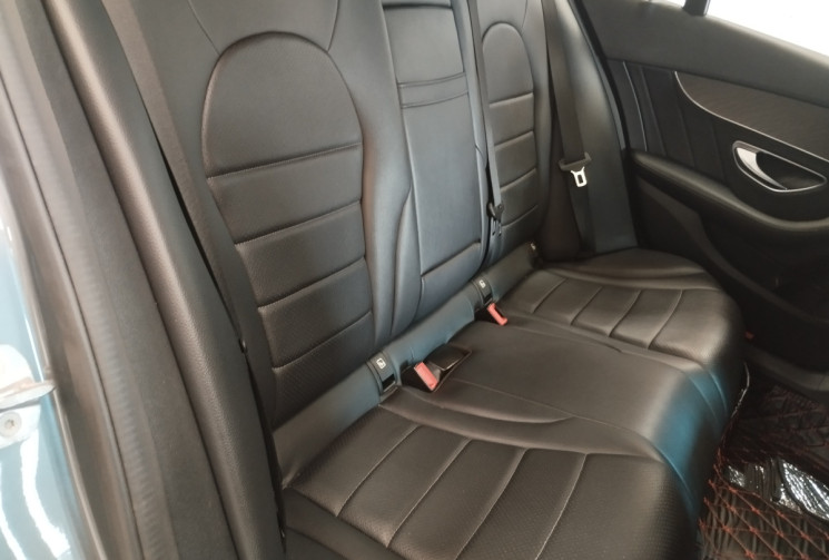 Mercedes Classe C 220 CDi 2.1 CDI 16V 7G-TRONIC+ BlueTEC 170 cv Boîte auto