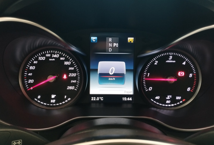 Mercedes Classe C 220 CDi 2.1 CDI 16V 7G-TRONIC+ BlueTEC 170 cv Boîte auto