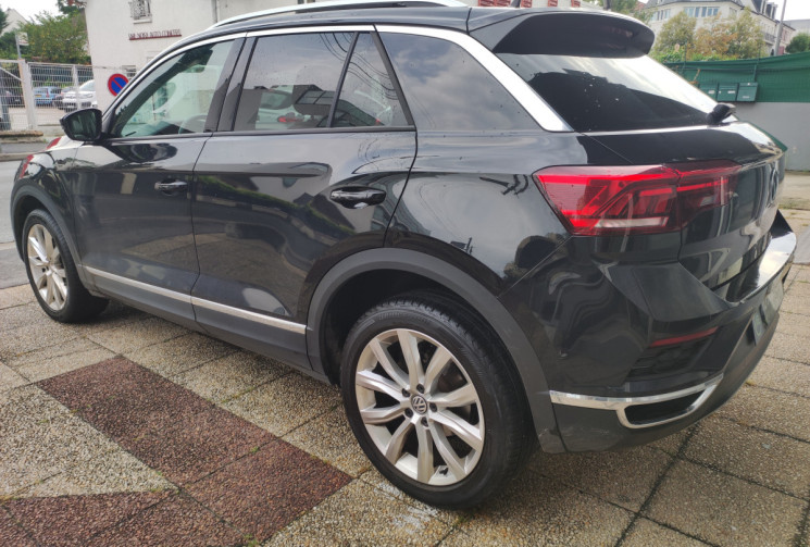 Volkswagen T-Roc CARAT EXCLUSIVE 1.5 TSI 150  DSG7 