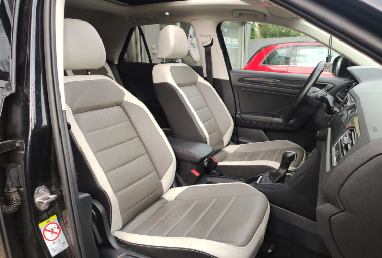 Volkswagen T-Roc CARAT EXCLUSIVE 1.5 TSI 150  DSG7 