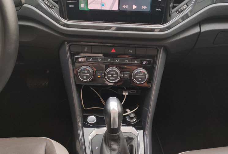 Volkswagen T-Roc CARAT EXCLUSIVE 1.5 TSI 150  DSG7 