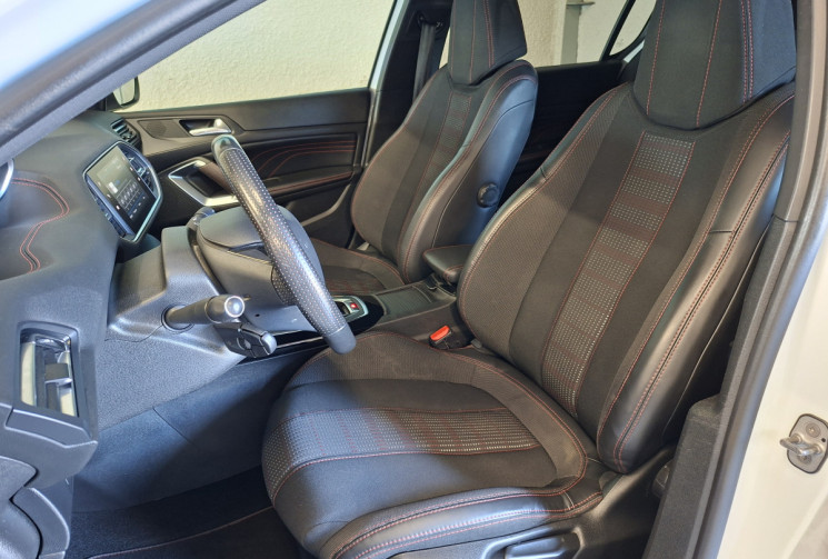 Peugeot 308 1.2 Pure tech 130 GT LINE ETA6
