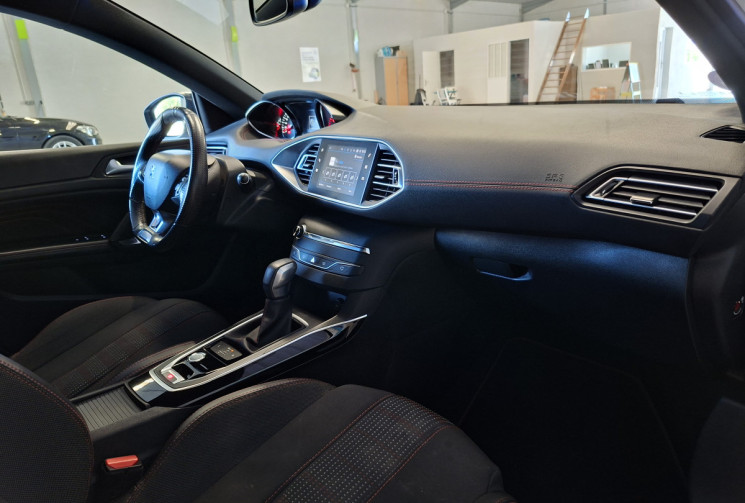 Peugeot 308 1.2 Pure tech 130 GT LINE ETA6