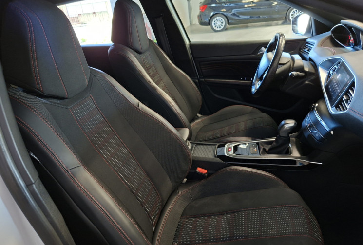 Peugeot 308 1.2 Pure tech 130 GT LINE ETA6